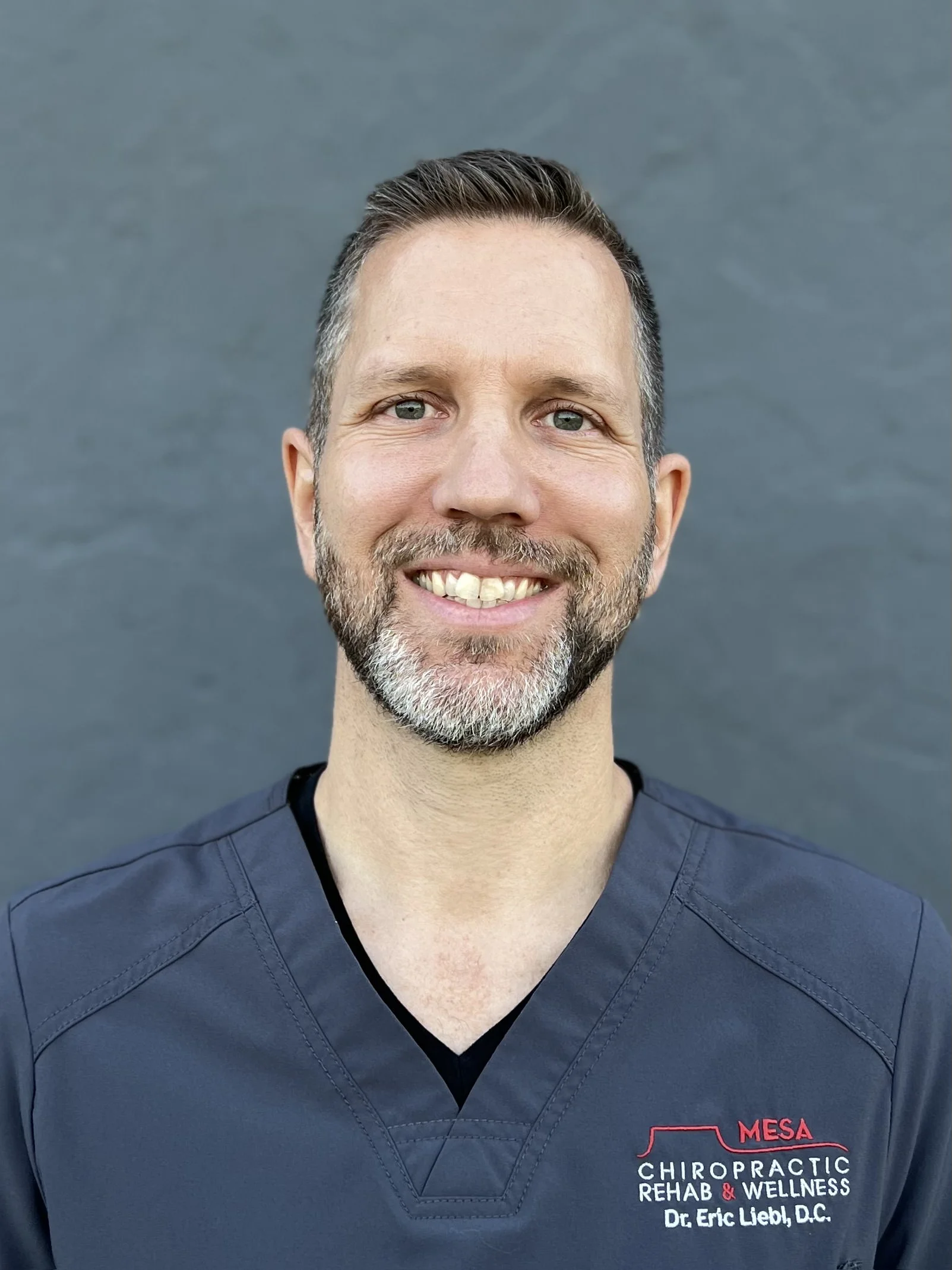Dr Eric Liebl of Mesa Chiropractic Rehab and Wellness, chiropractor in Mesa AZ providing chiropractic care, injury care, rehab, and wellness support